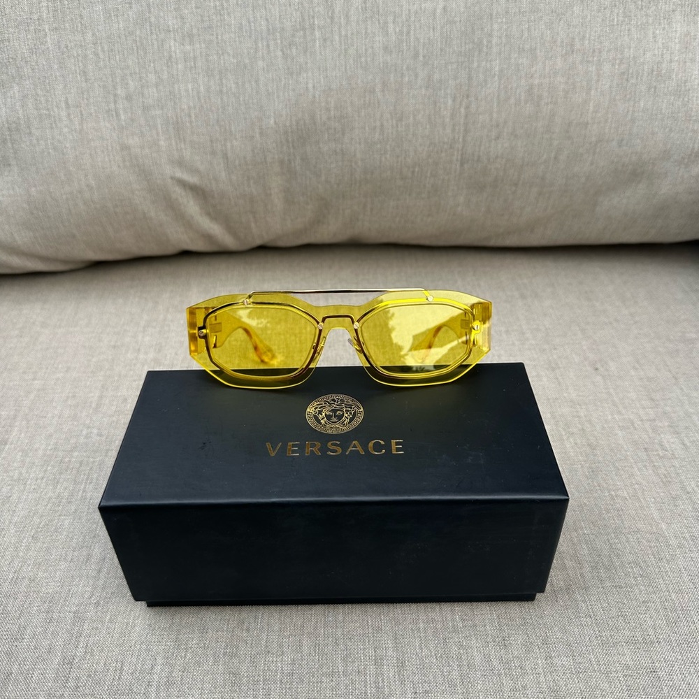 VERSACE BIGGIE SUNGLASSES